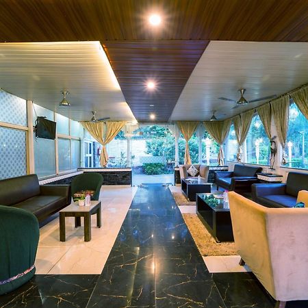 Treebo The Aravali Getaway Hotel Udaipur Ngoại thất bức ảnh