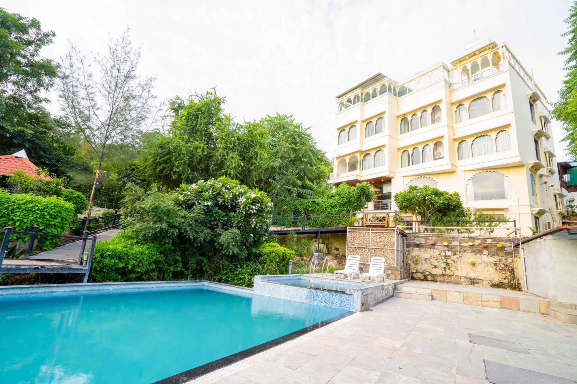 Treebo The Aravali Getaway Hotel Udaipur Ngoại thất bức ảnh