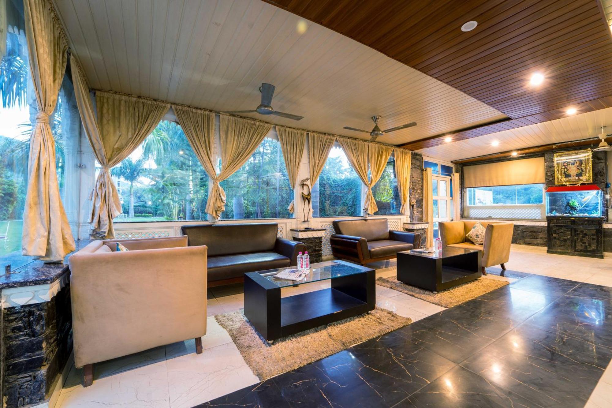 Treebo The Aravali Getaway Hotel Udaipur Ngoại thất bức ảnh